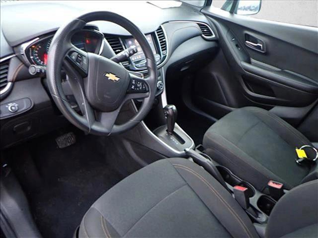 Used 2021 Chevrolet Trax LS w/ Tint and Cruise Package image 10