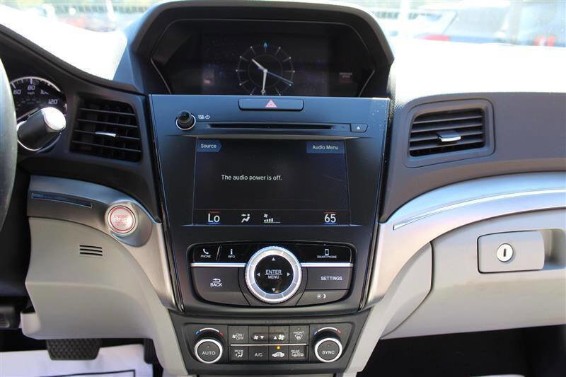 Used 2020 Acura ILX image 18