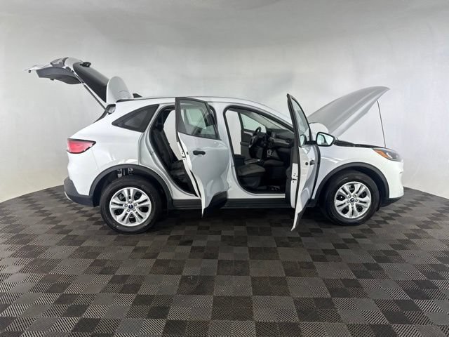 Used 2022 Ford Escape S AWD/4WD image 13