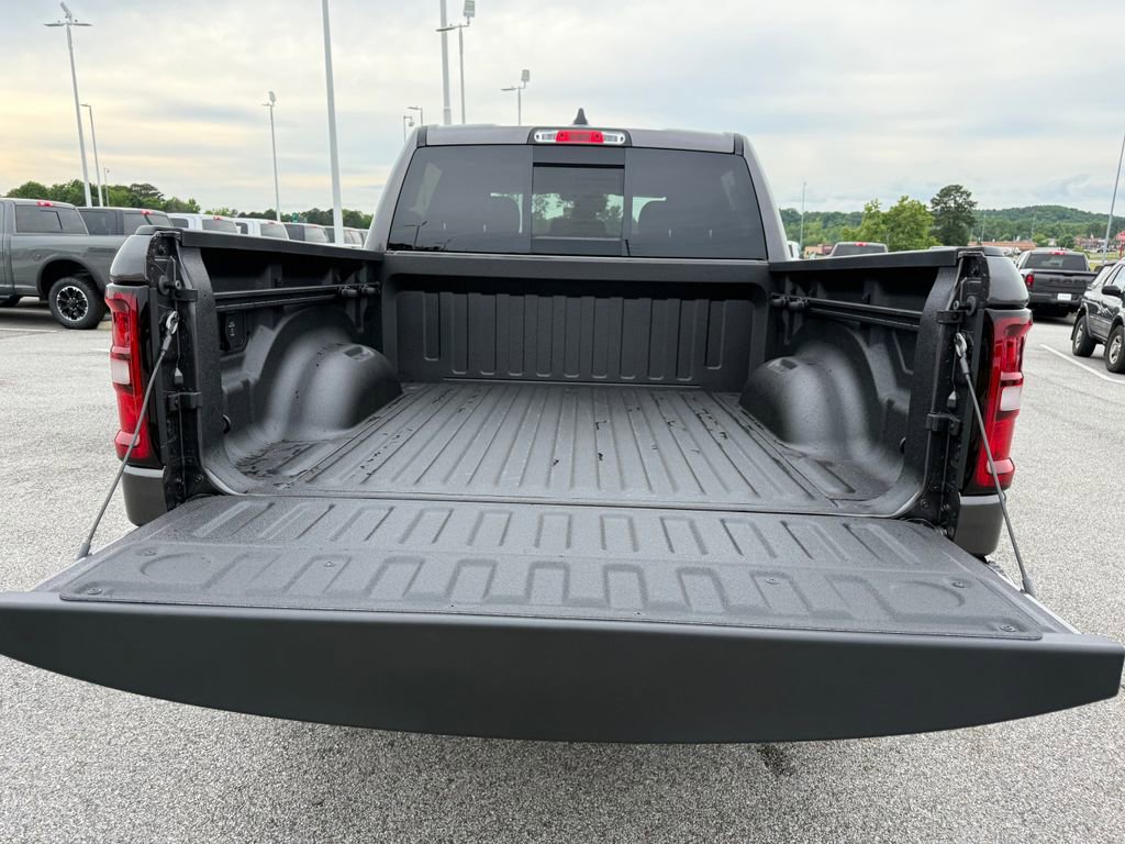 New 2026 RAM 1500 Express AWD/4WD image 20