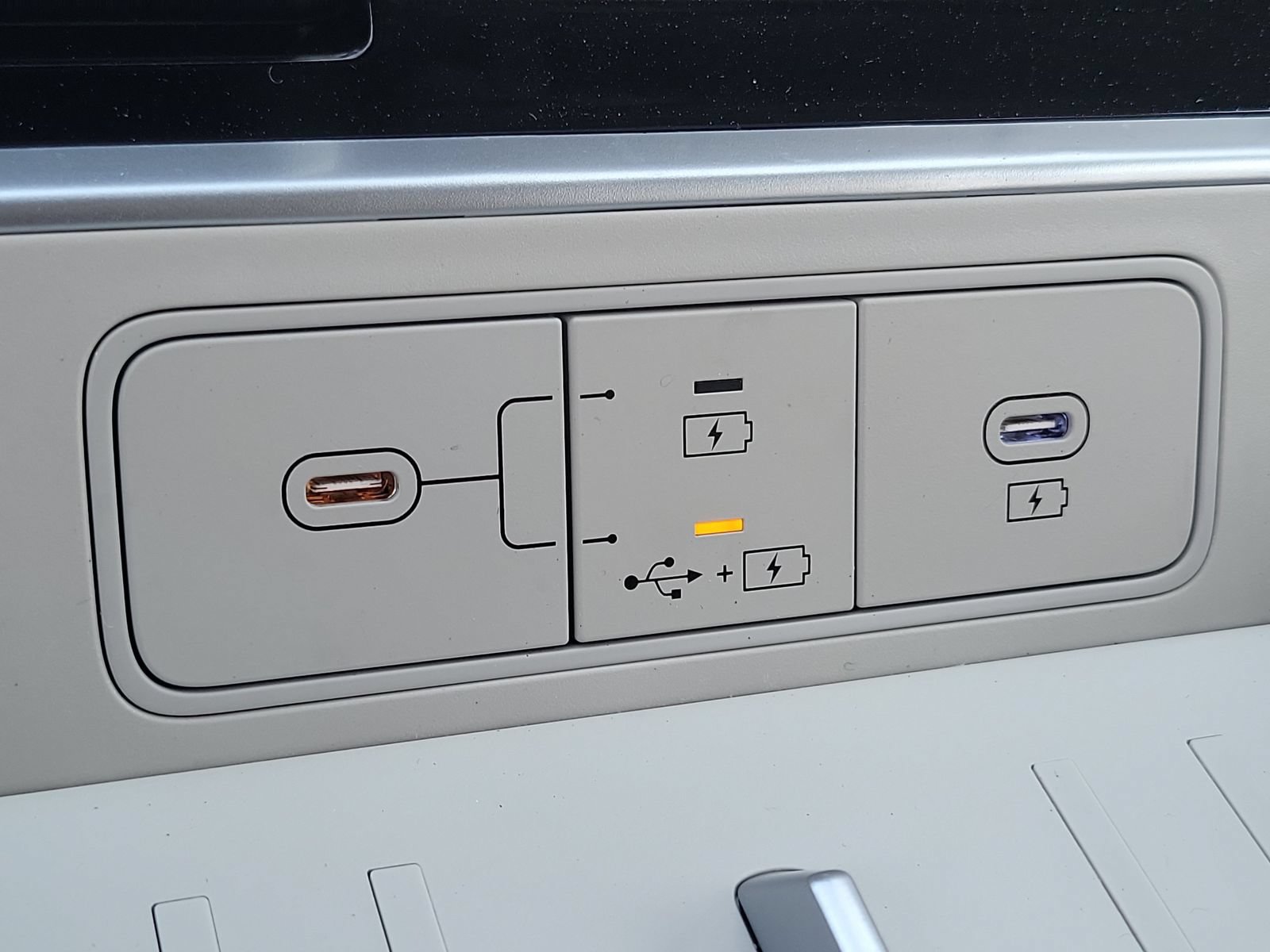 New 2026 Hyundai Santa Fe SE FWD image 16