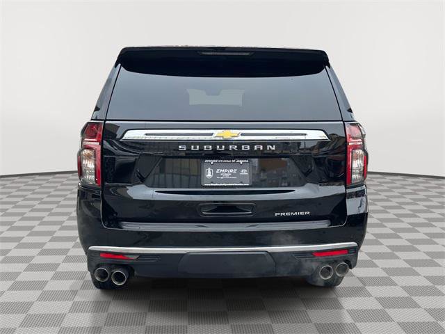Used 2024 Chevrolet Suburban Premier w/ Premium Package 2 image 4