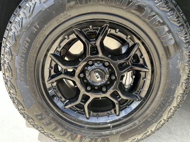 Certified 2025 Chevrolet Colorado Z71 w/ Z71 Convenience Package 2 AWD/4WD image 21