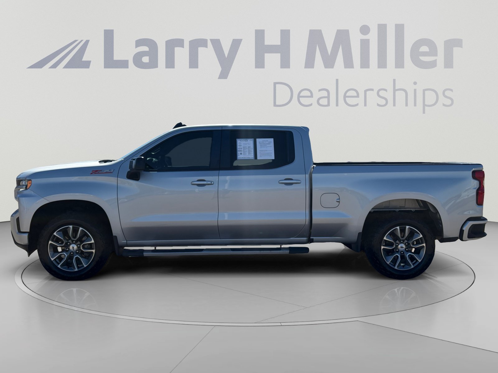 Used 2021 Chevrolet Silverado 1500 RST w/ All Star Edition Plus AWD/4WD image 3