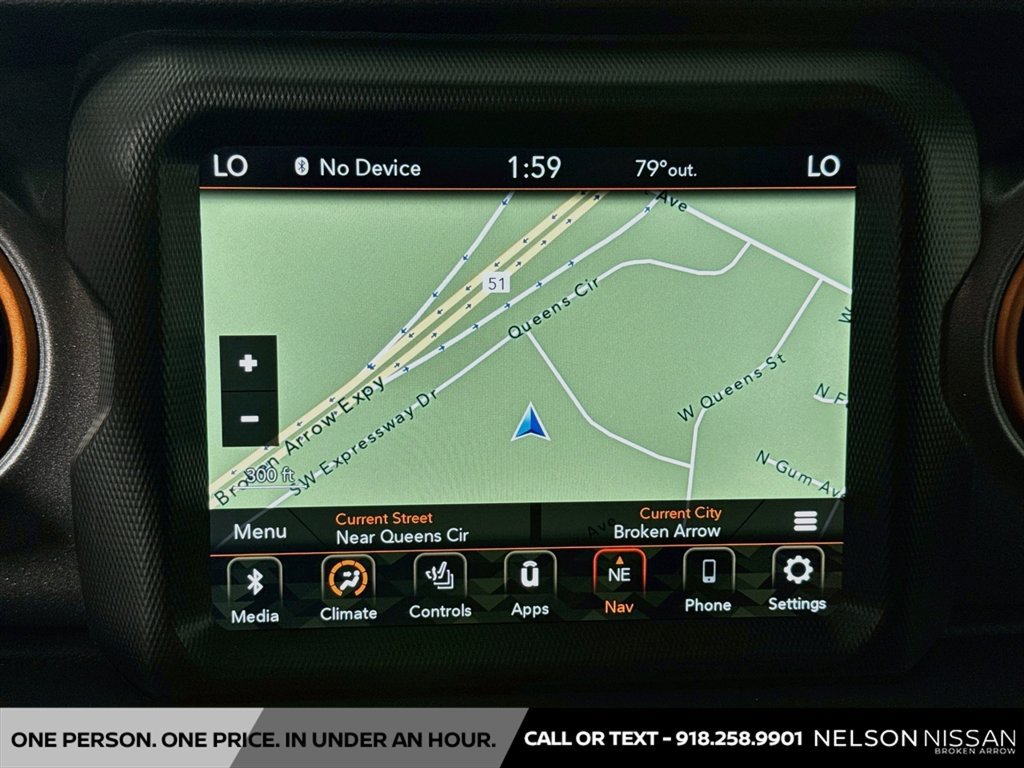 Used 2023 Jeep Gladiator Mojave w/ Cold Weather Group AWD/4WD image 13