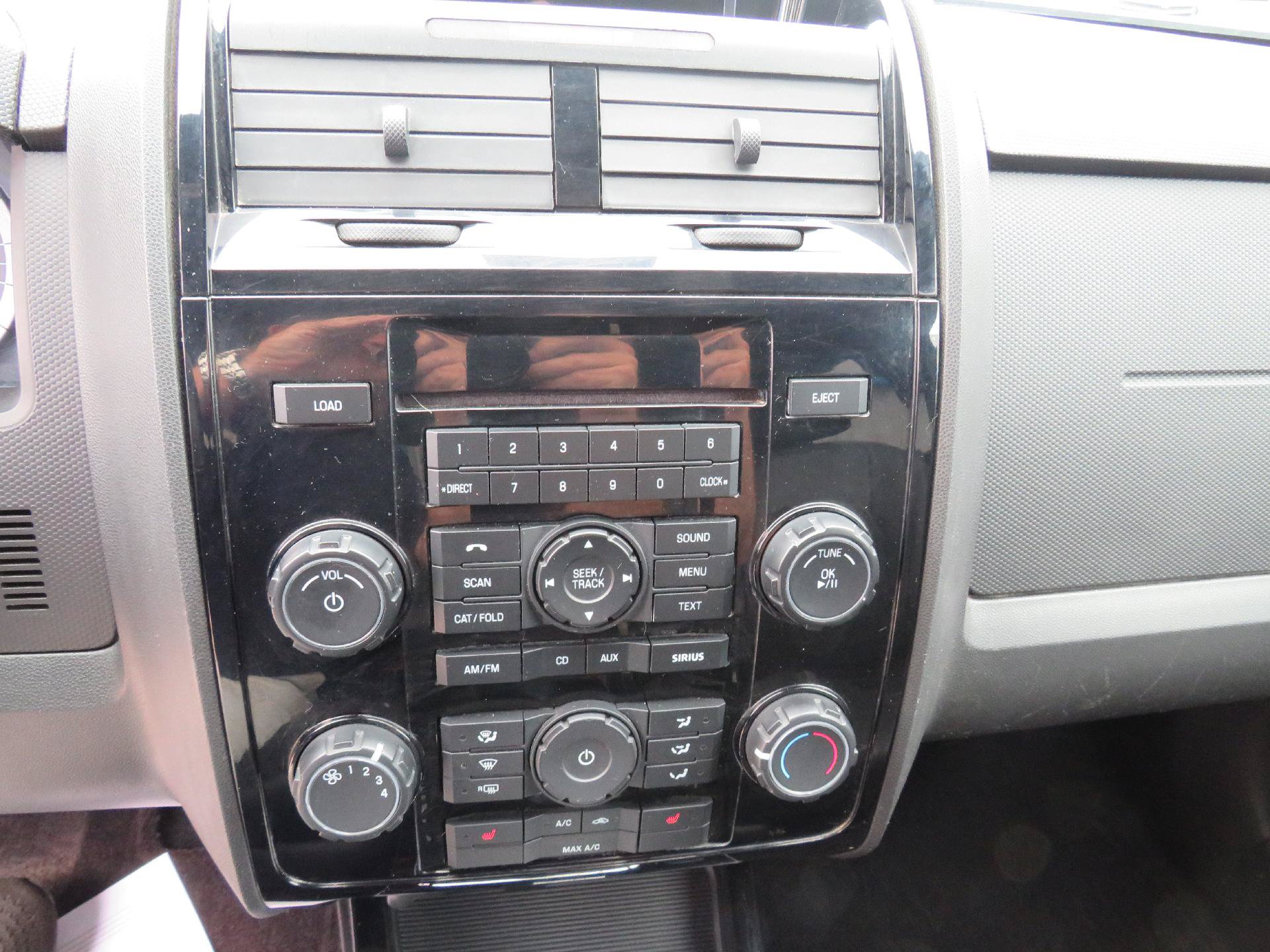 Used 2012 Ford Escape Limited AWD/4WD image 5