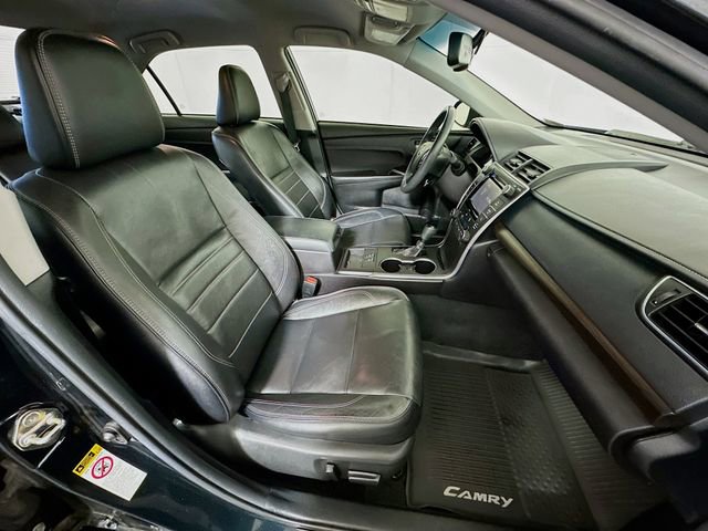 Used 2017 Toyota Camry XLE image 26