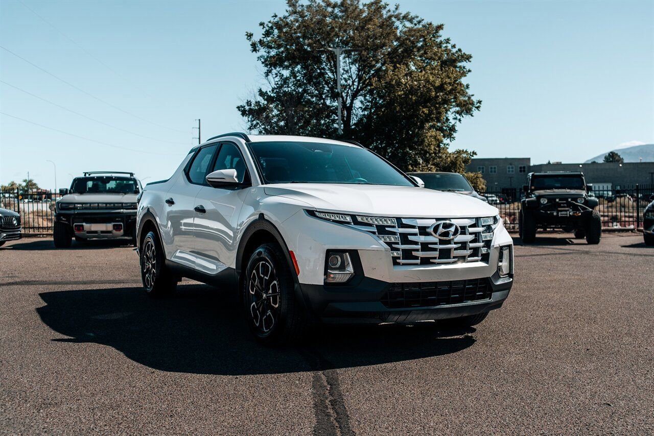 Used 2023 Hyundai Santa Cruz SEL w/ Activity Package