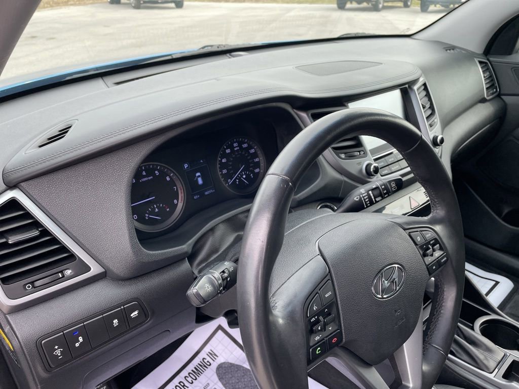 Used 2017 Hyundai Tucson Limited image 11