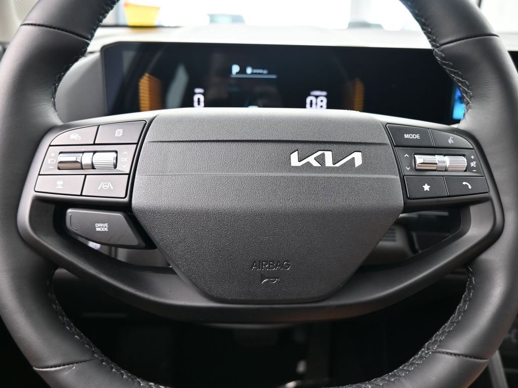 Used 2026 Kia Sportage EX w/ EX Panorama Roof Package FWD image 46