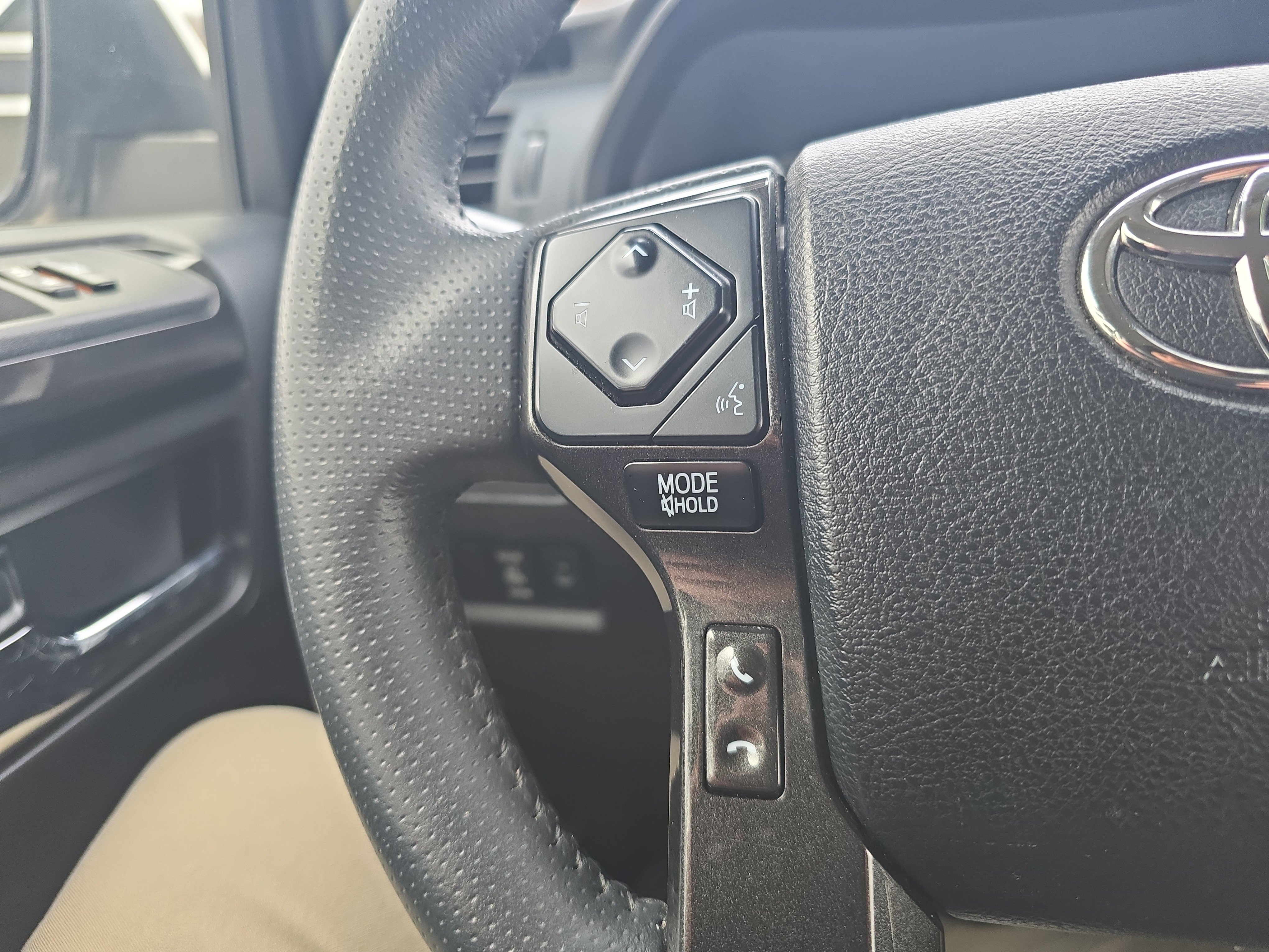 Used 2024 Toyota 4Runner TRD Off-Road image 21