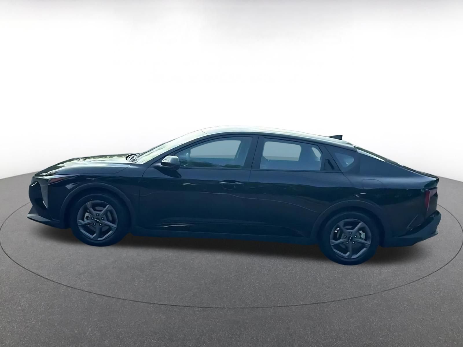 Used 2026 Kia K4 FWD image 8