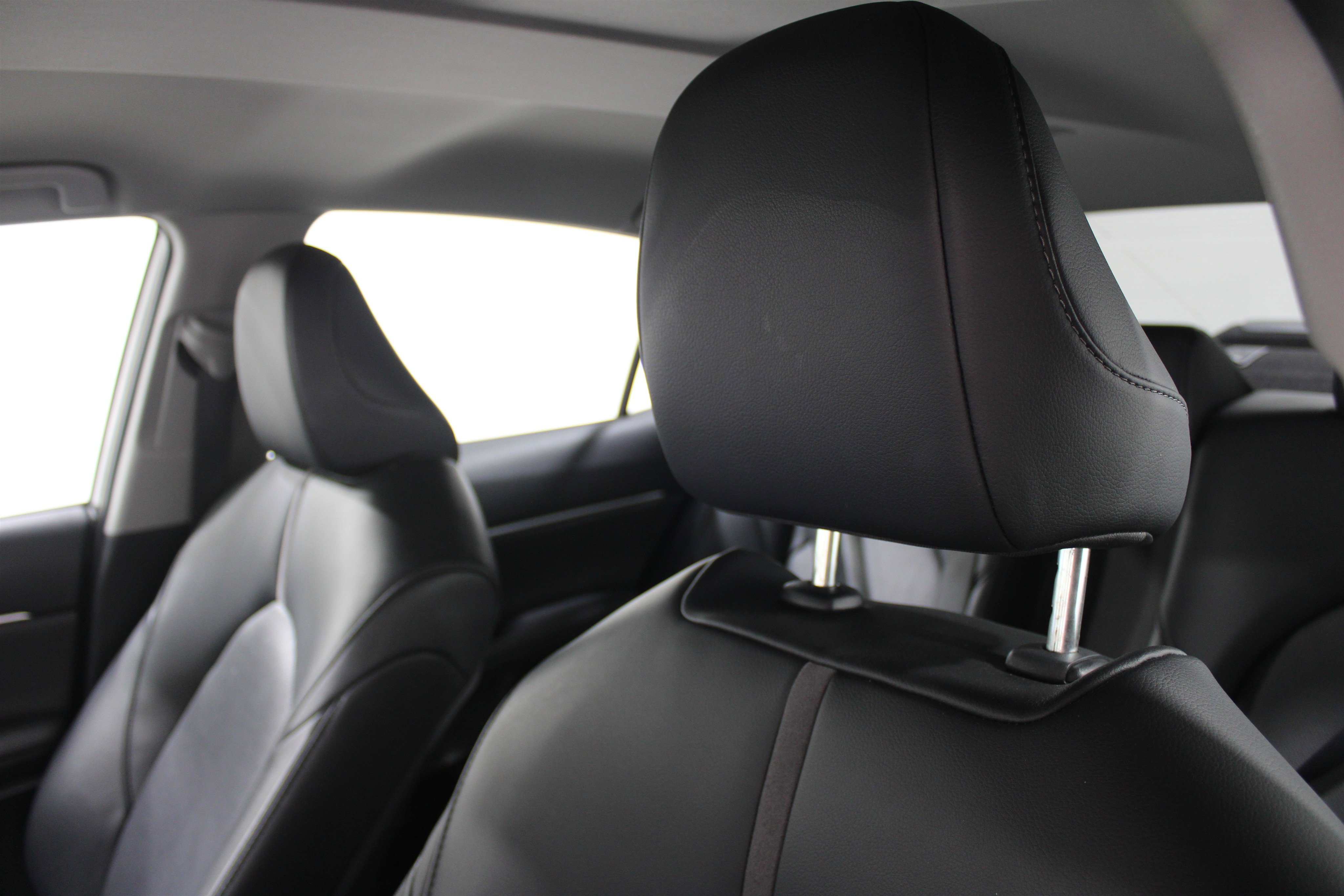 Used 2023 Toyota Camry XLE image 5