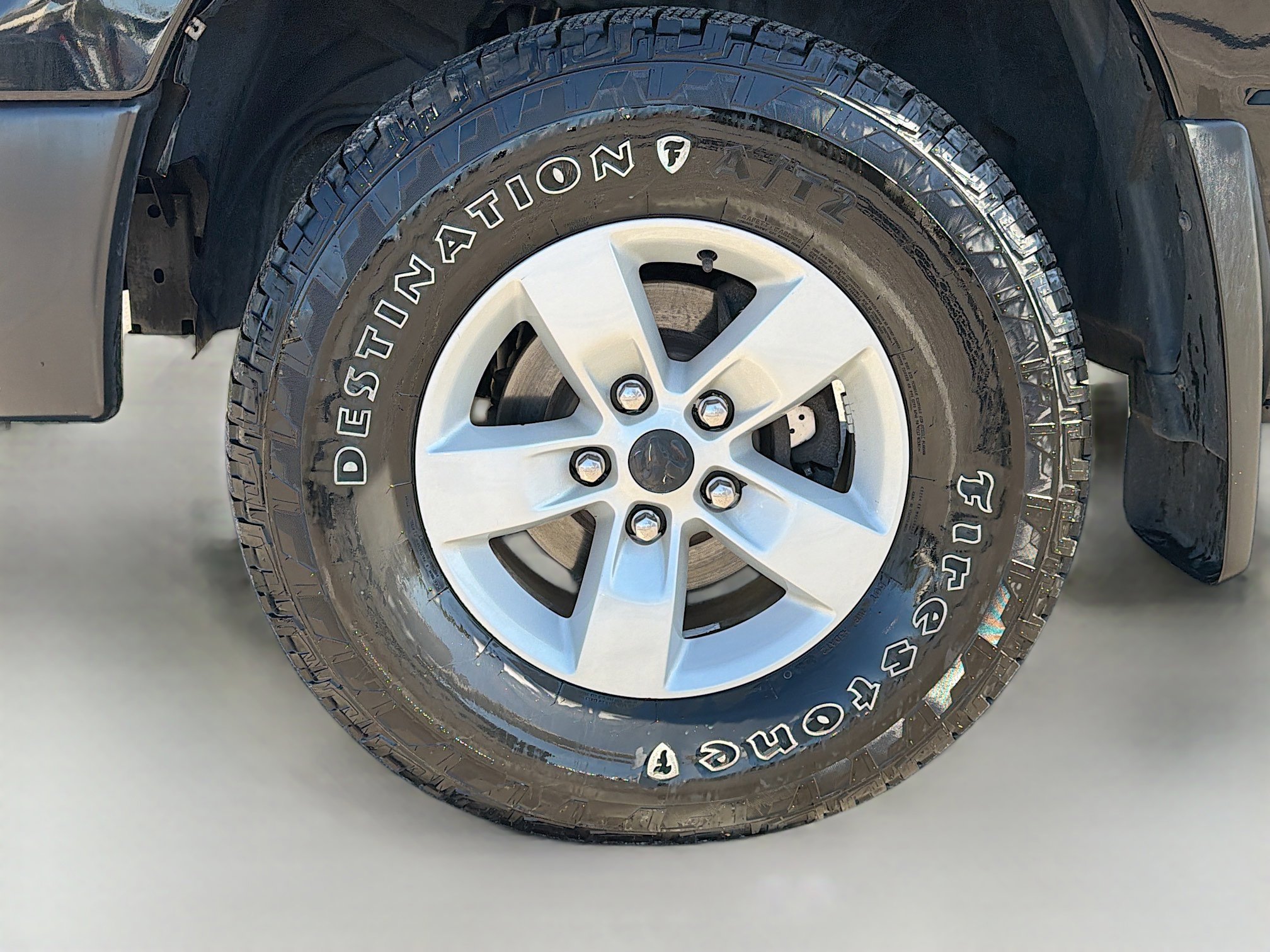 Used 2019 RAM 1500 Classic SLT w/ Luxury Group image 39