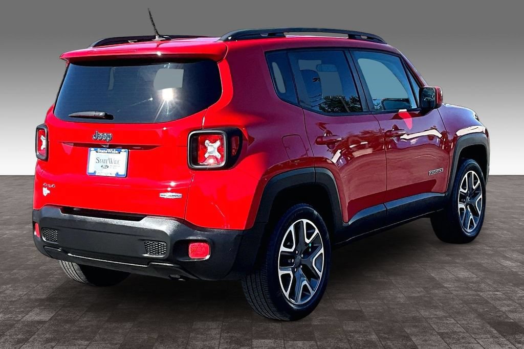 Used 2017 Jeep Renegade Latitude w/ Cold Weather Group AWD/4WD image 28