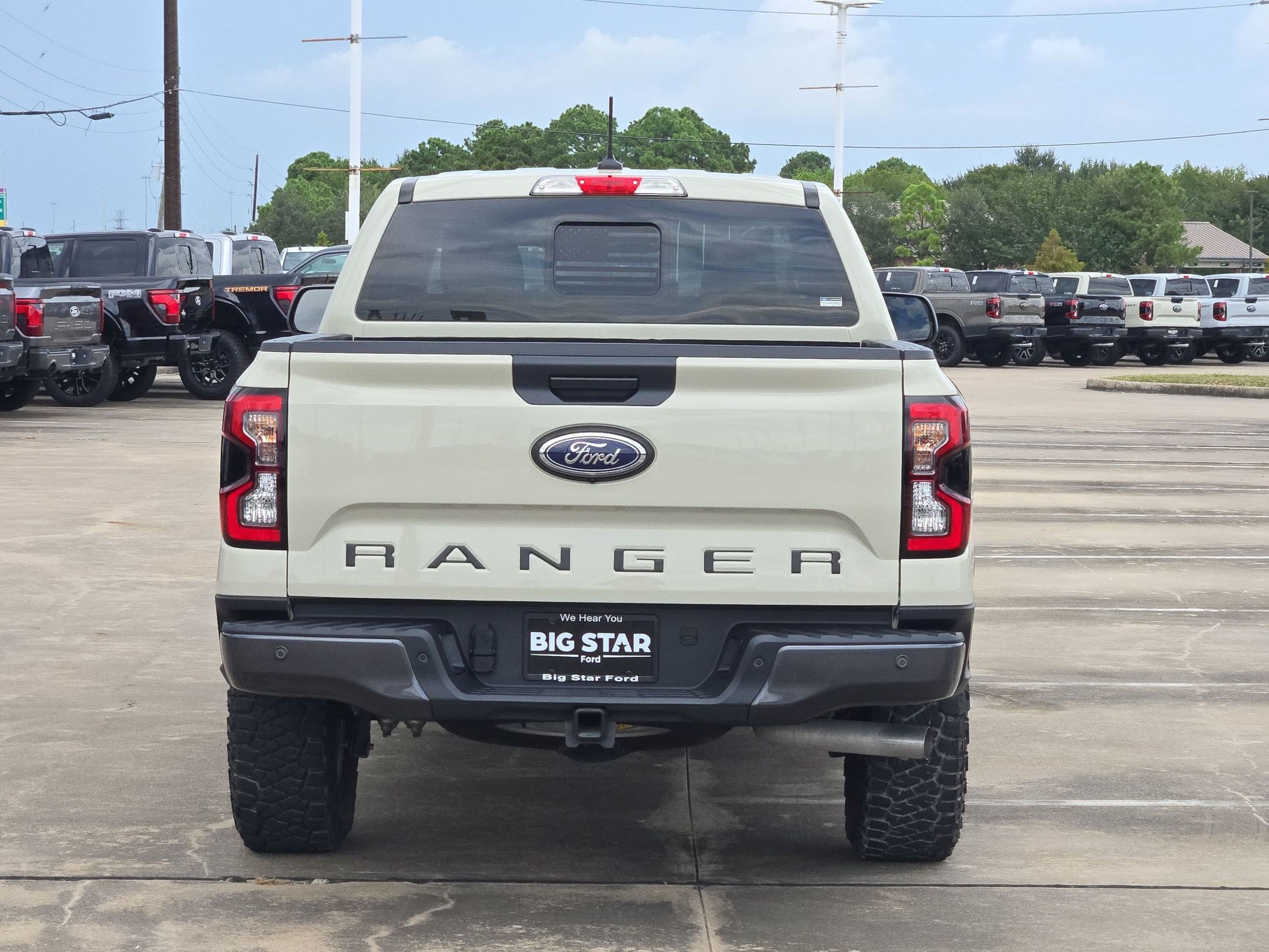 Used 2025 Ford Ranger XLT w/ Convenience Package RWD image 6
