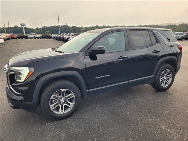 Used 2026 GMC Terrain Elevation