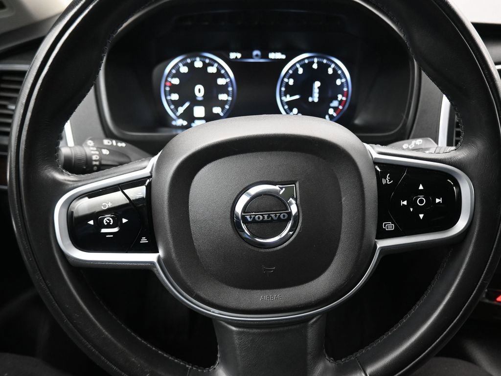 Used 2019 Volvo XC90 T6 Momentum w/ Protection Package Premier AWD/4WD image 13