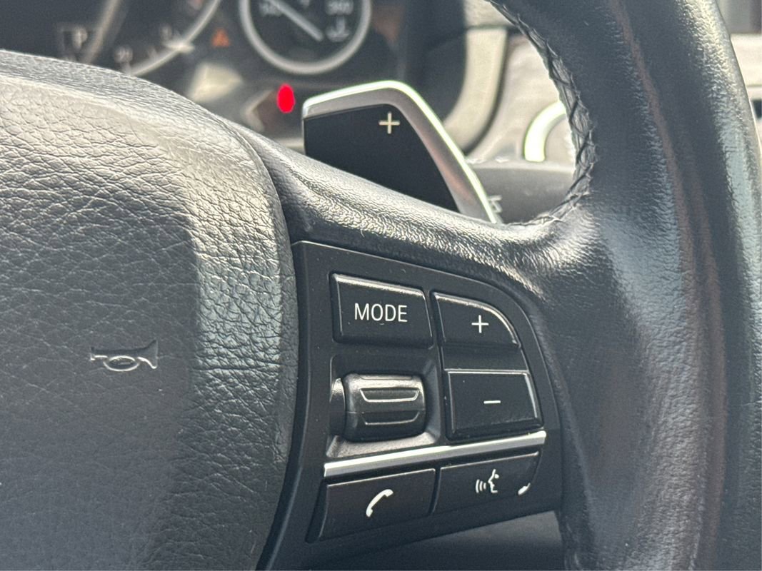 Used 2016 BMW 528i xDrive Sedan image 37