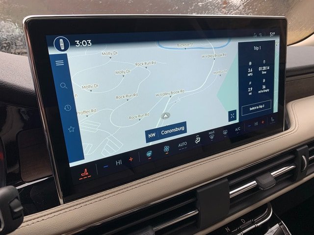 New 2026 Lincoln Corsair Reserve w/ Jet Appearance Package AWD/4WD image 21
