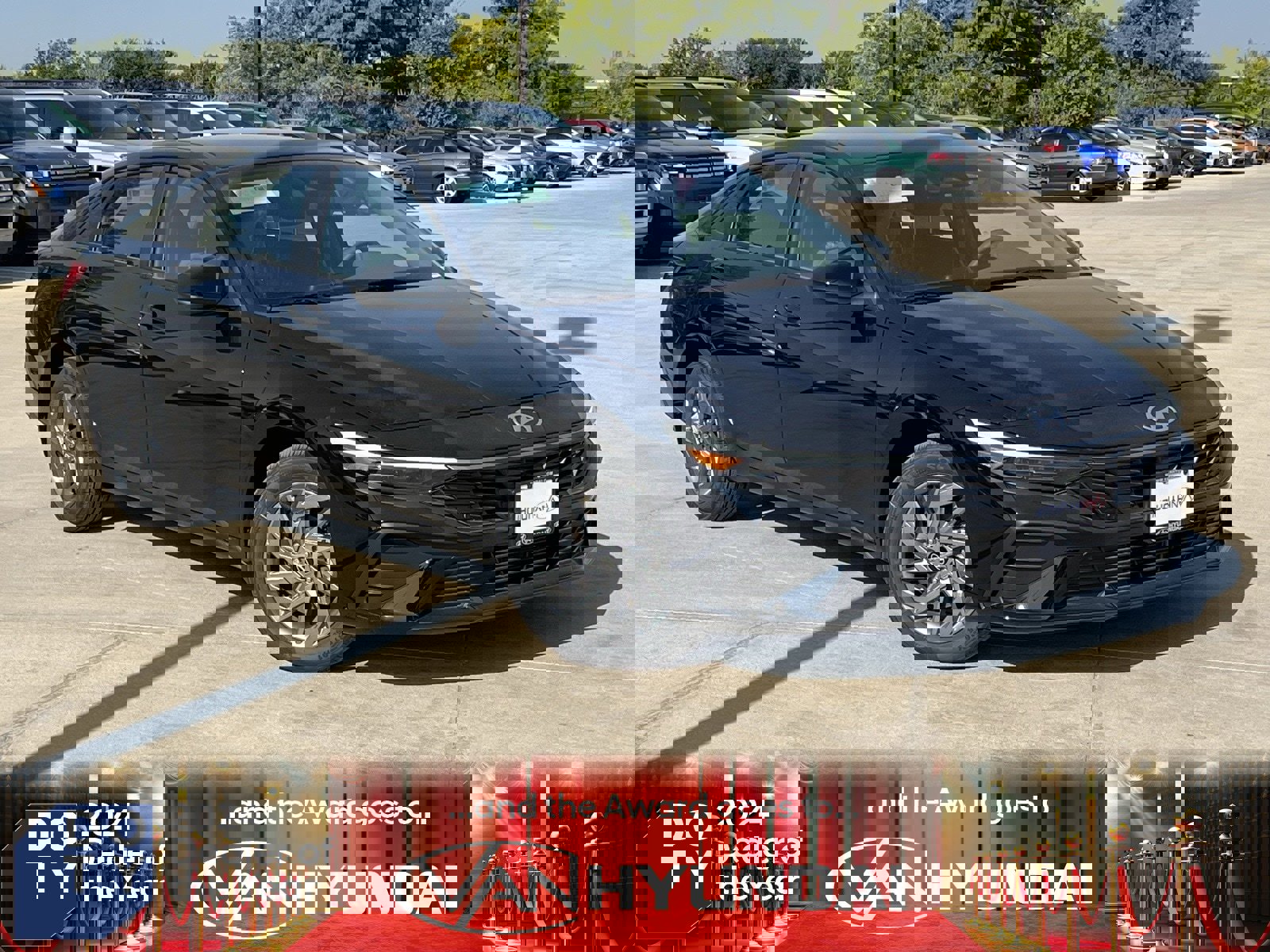 New 2025 Hyundai Elantra Blue