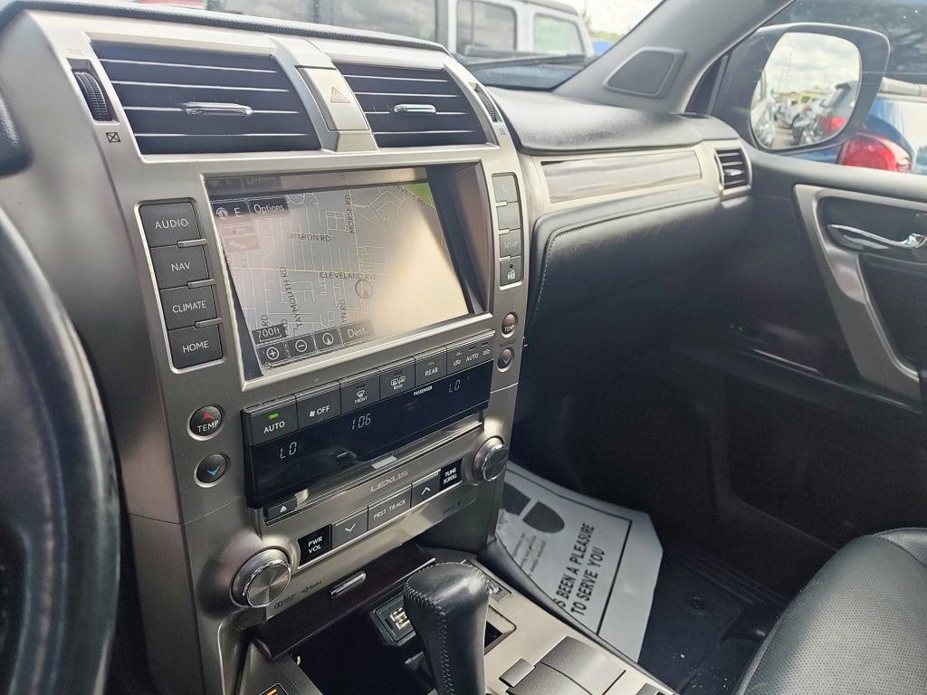 Used 2019 Lexus GX 460 Premium AWD/4WD image 17