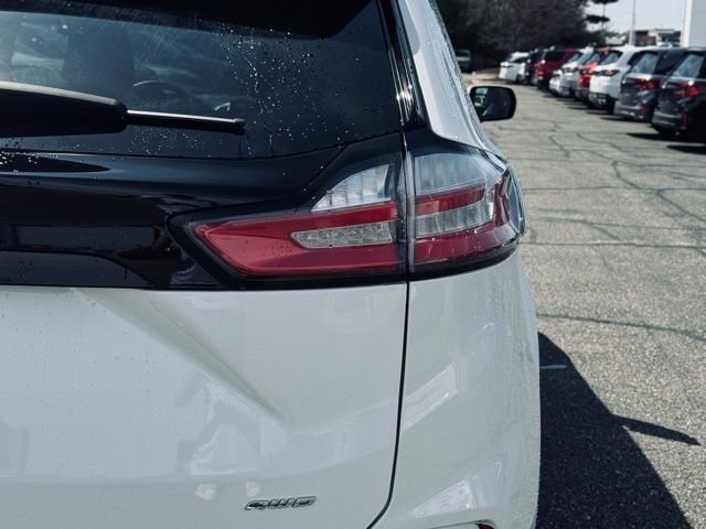 Used 2023 Ford Edge SEL w/ Convenience Package image 8