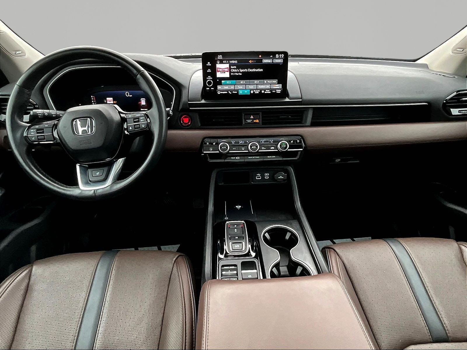 Used 2025 Honda Pilot Elite image 7