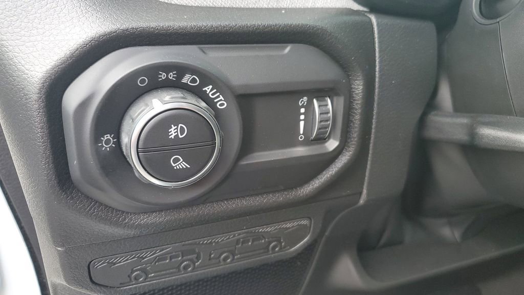 New 2026 Jeep Gladiator Sport image 21