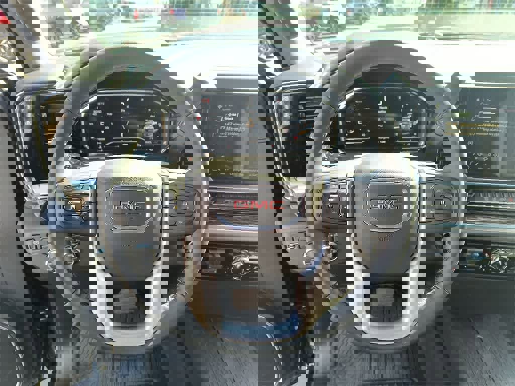 Used 2025 GMC Sierra 3500 SLE w/ SLE Value Package image 14