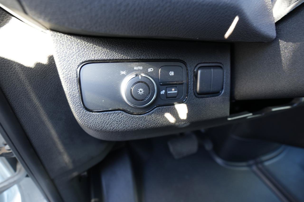 Used 2024 Mercedes-Benz Sprinter 2500 image 17