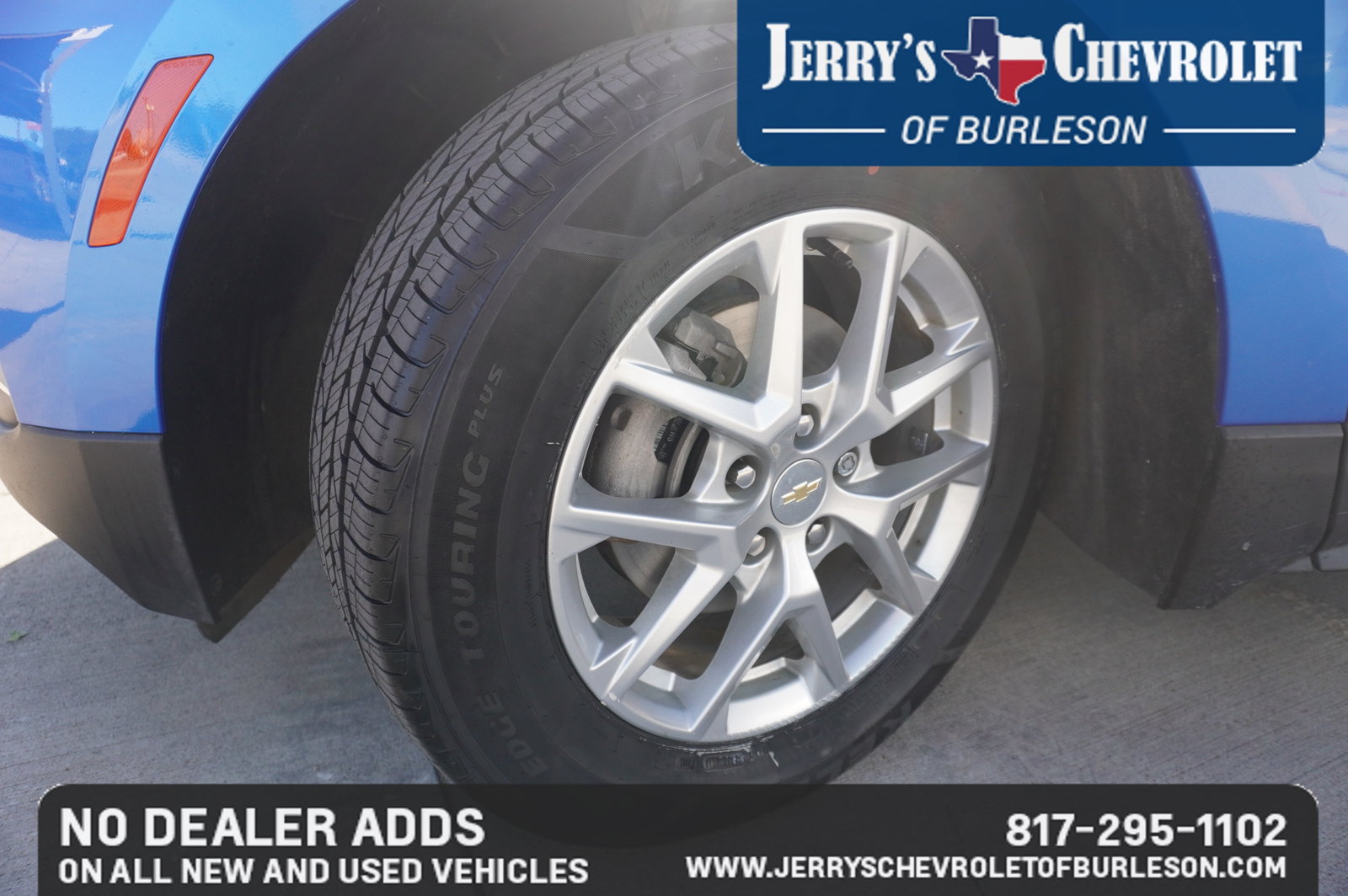 Used 2024 Chevrolet Equinox LT w/ LPO, Floor Liner Package FWD image 13