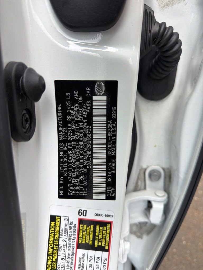 Used 2024 Lexus ES 350 F Sport w/ Technology Package FWD image 10