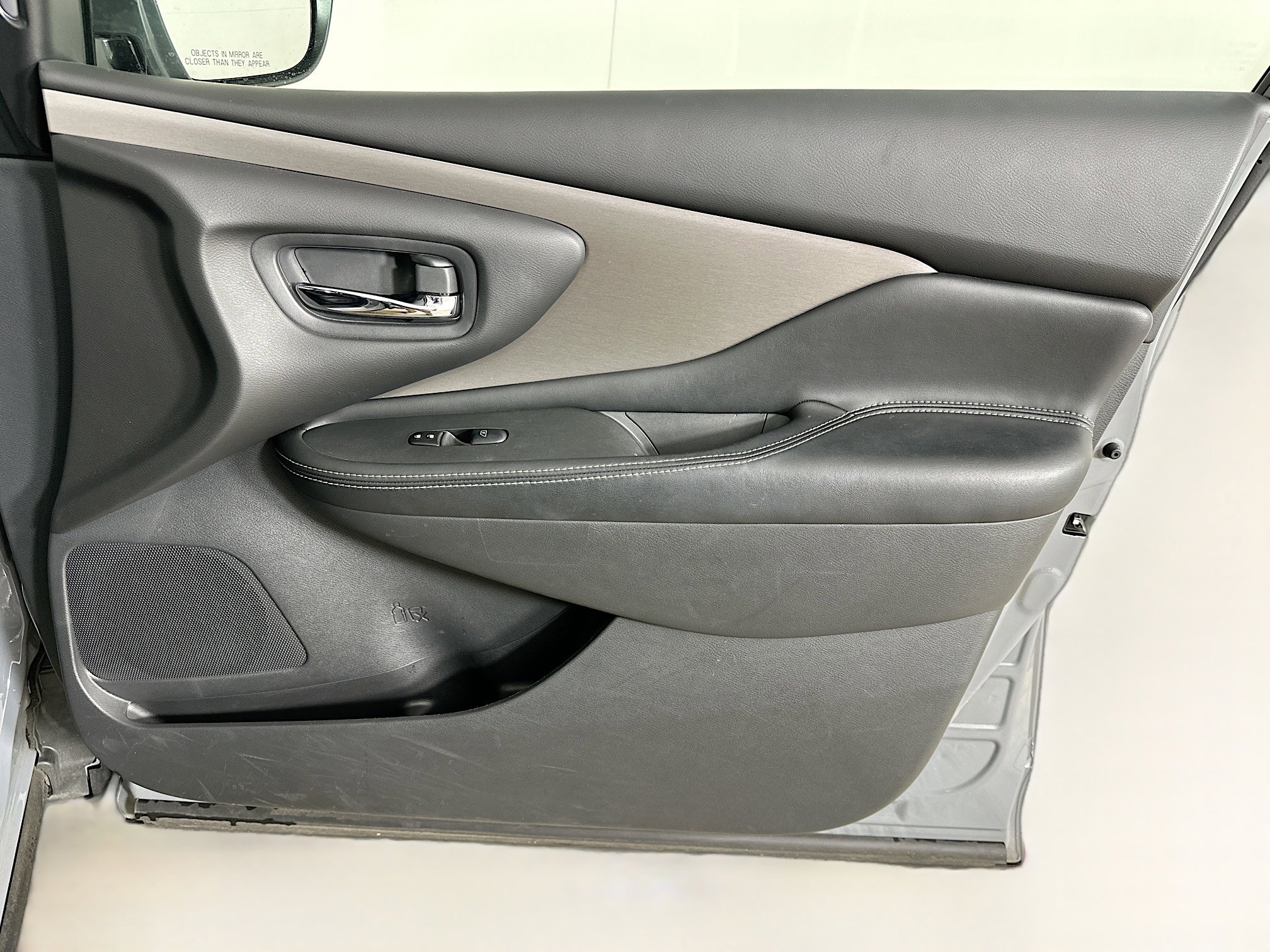 Used 2024 Nissan Murano SV w/ SV Midnight Edition Package image 31