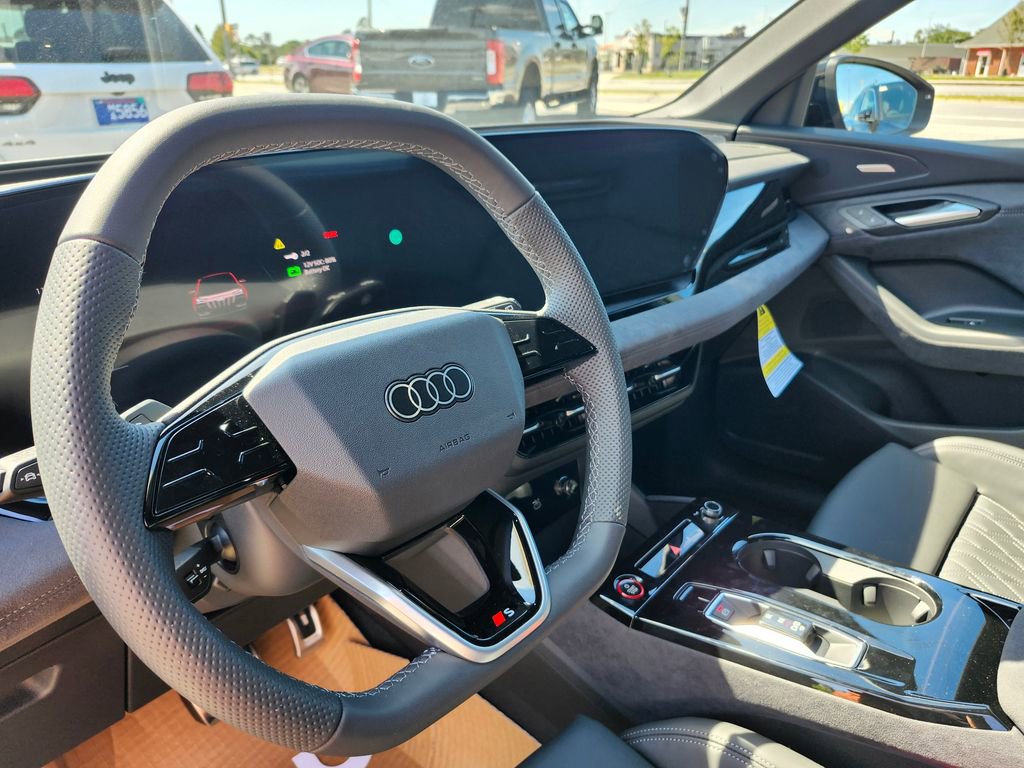 New 2025 Audi SQ6 e-tron Premium Plus image 4