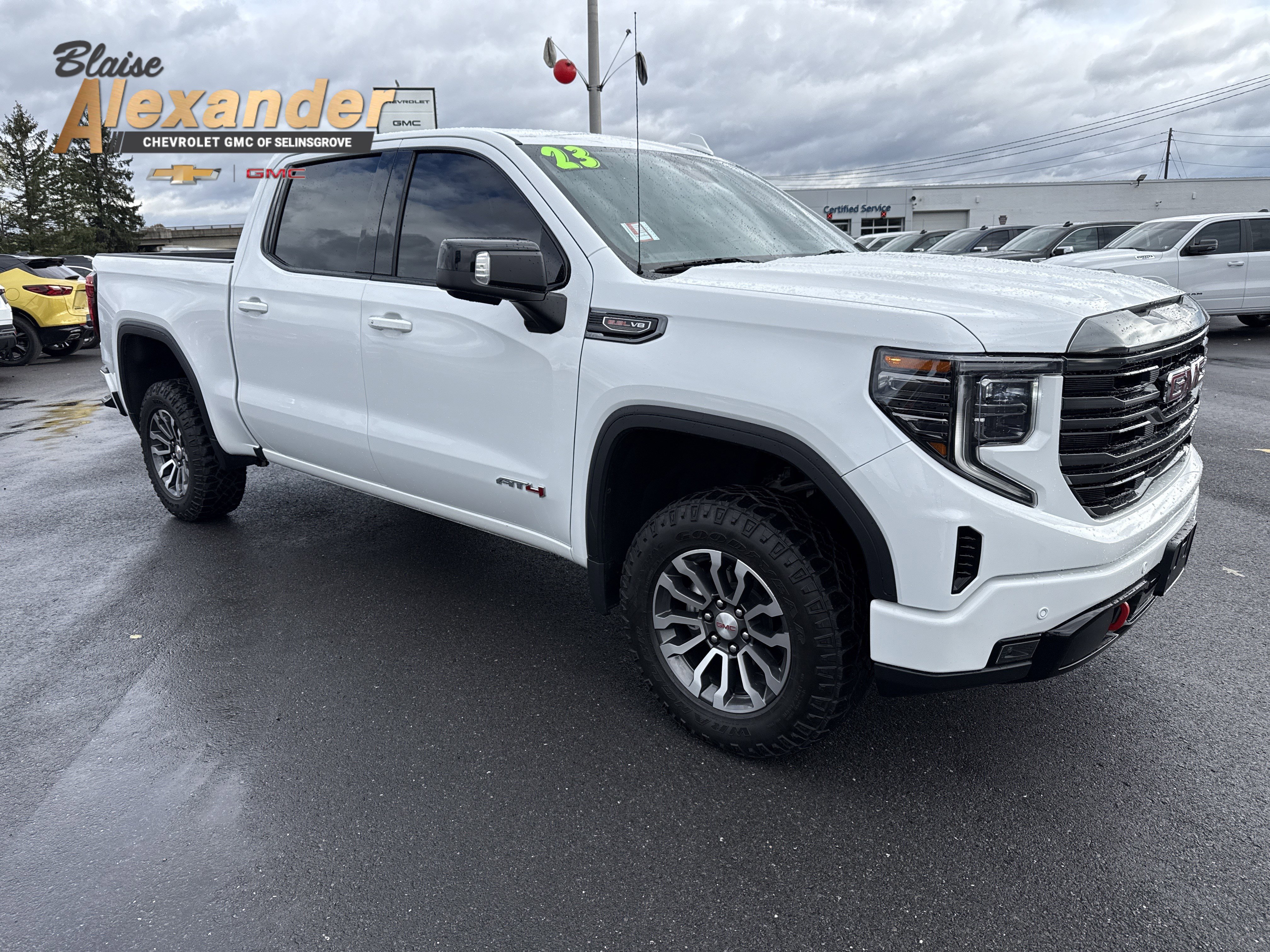 Used 2023 GMC Sierra 1500 AT4