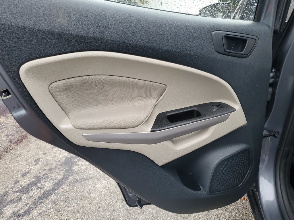 Used 2021 Ford EcoSport S FWD image 11