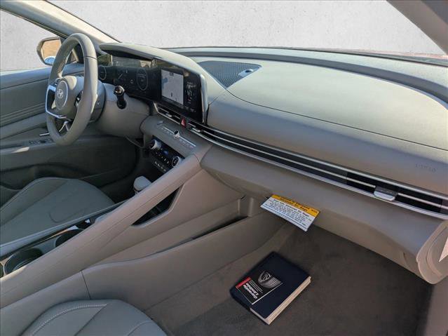 New 2025 Hyundai Elantra SEL w/ Cargo Package image 21
