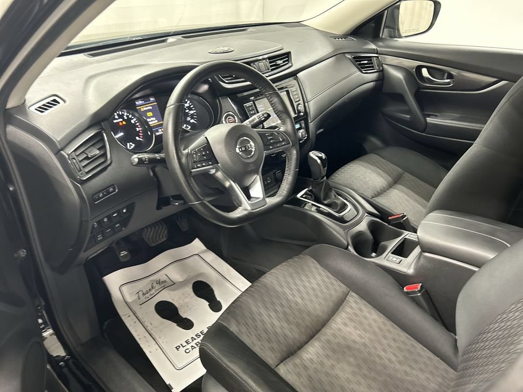 Used 2019 Nissan Rogue SV AWD/4WD image 4