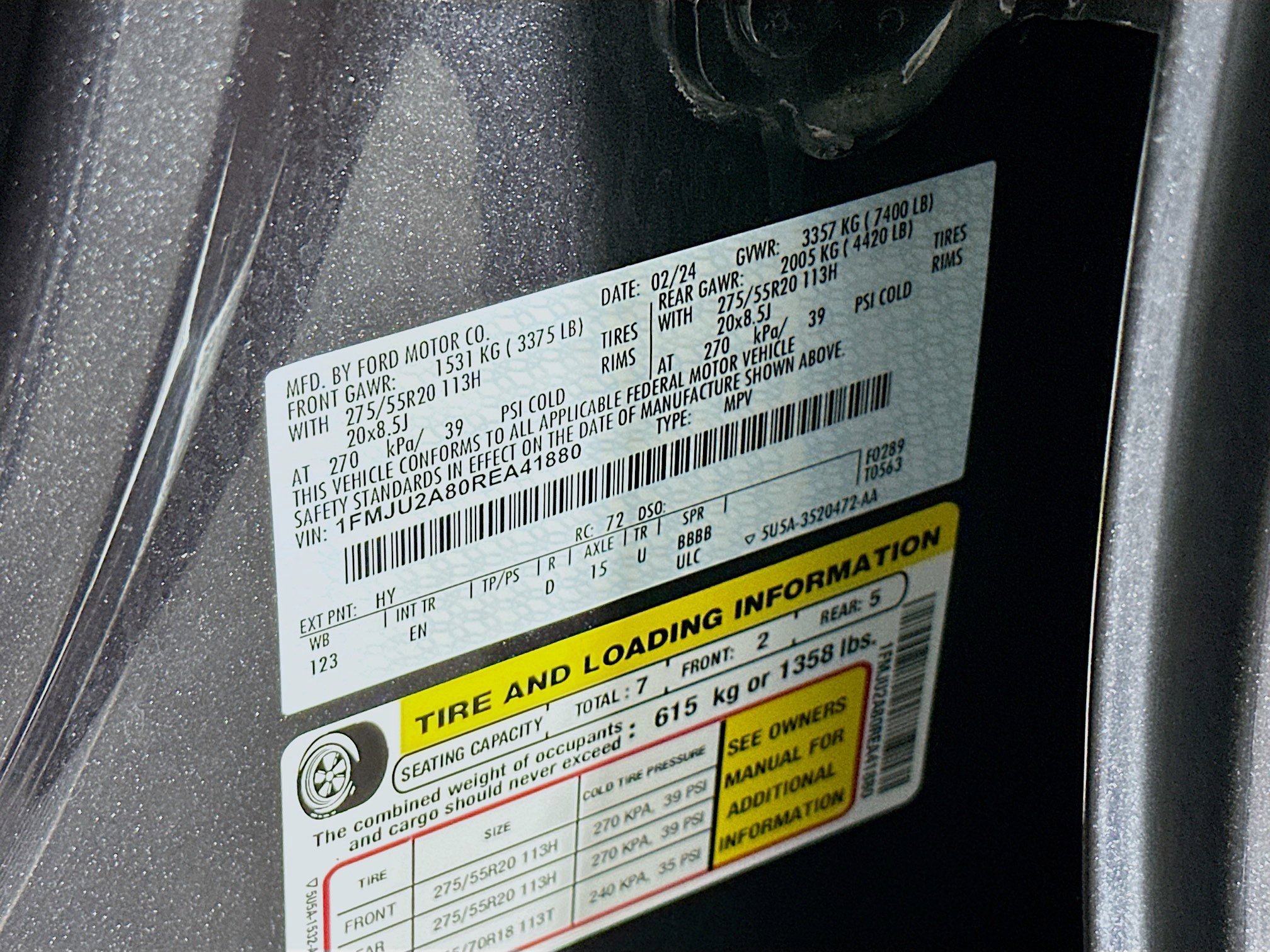 Used 2024 Ford Expedition Limited image 12