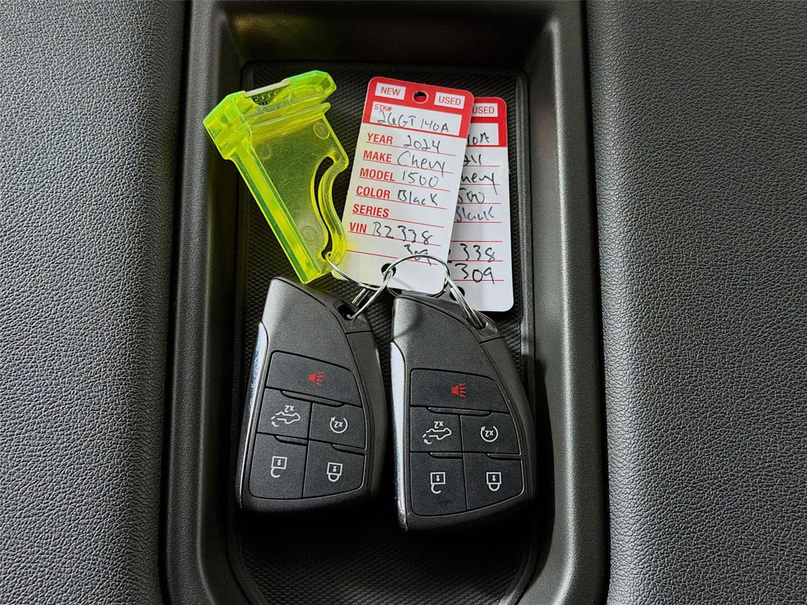 Used 2024 Chevrolet Silverado 1500 Custom image 30