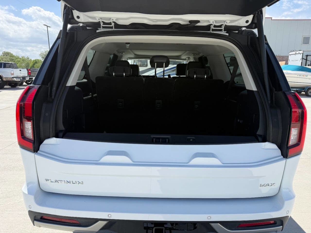 Used 2025 Ford Expedition Max Platinum image 31