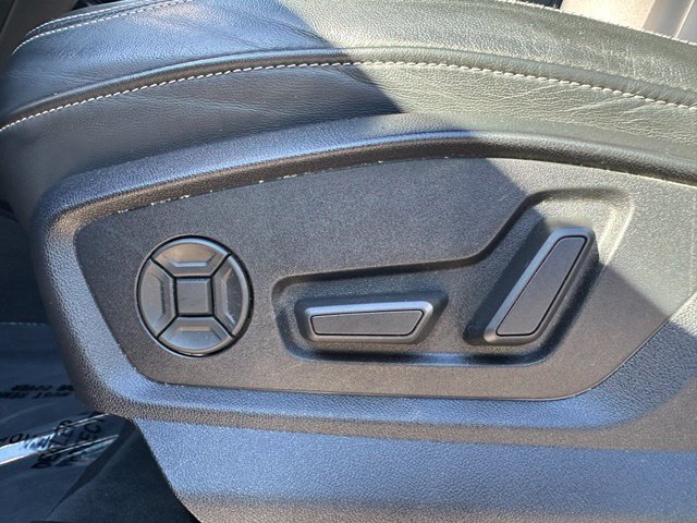 Used 2021 Audi Q8 Premium AWD/4WD image 17