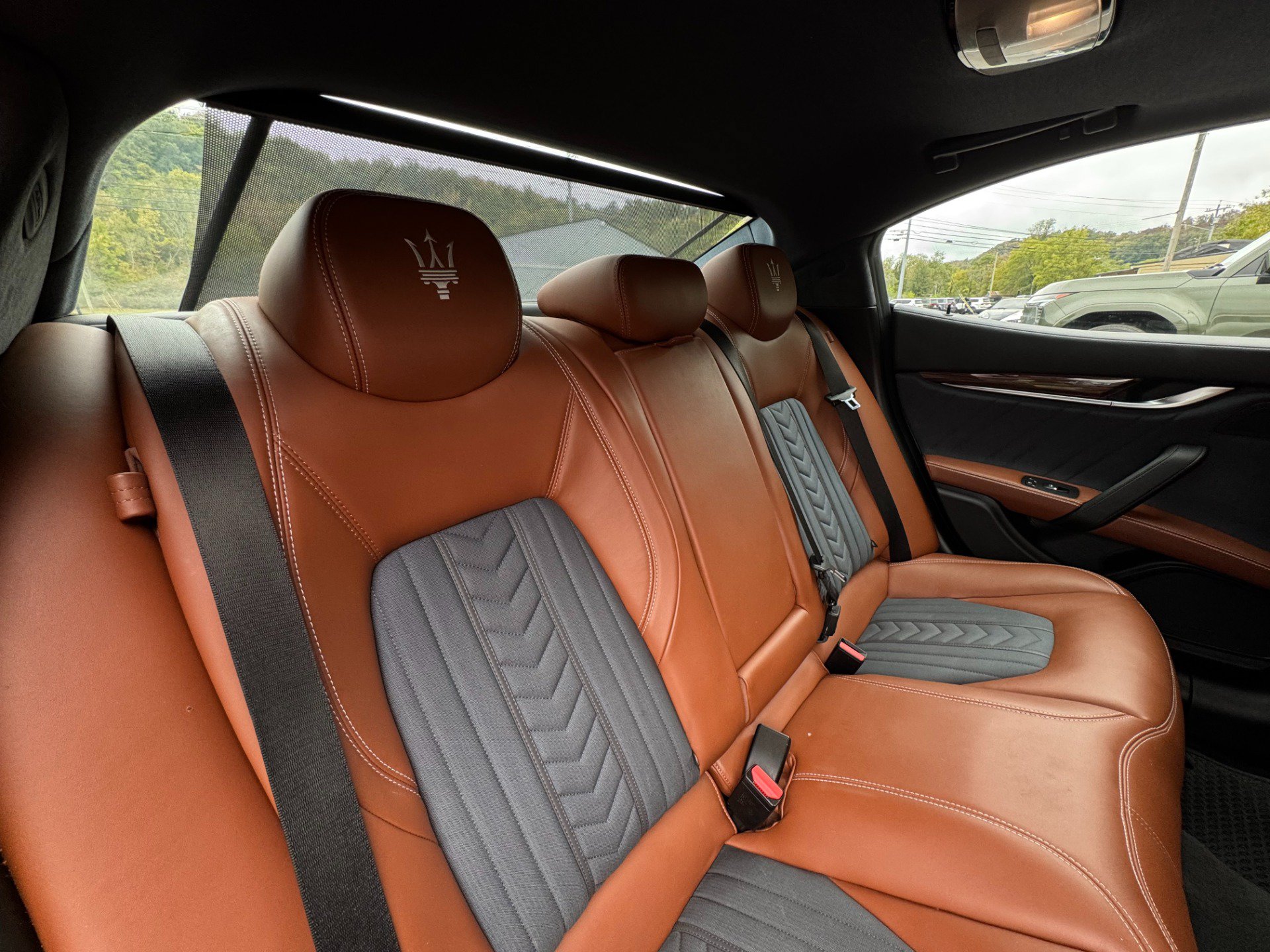 Used 2018 Maserati Ghibli S GranLusso AWD/4WD image 29