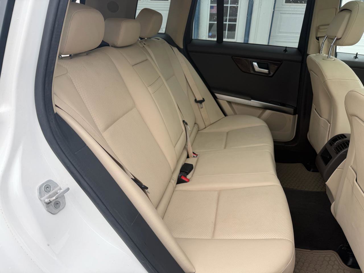 Used 2015 Mercedes-Benz GLK 350 4MATIC image 16