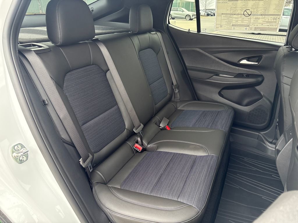 New 2026 Buick Envista Preferred image 32