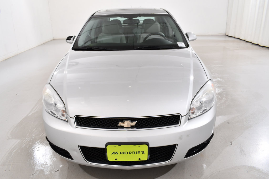 Used 2012 Chevrolet Impala LTZ FWD image 3