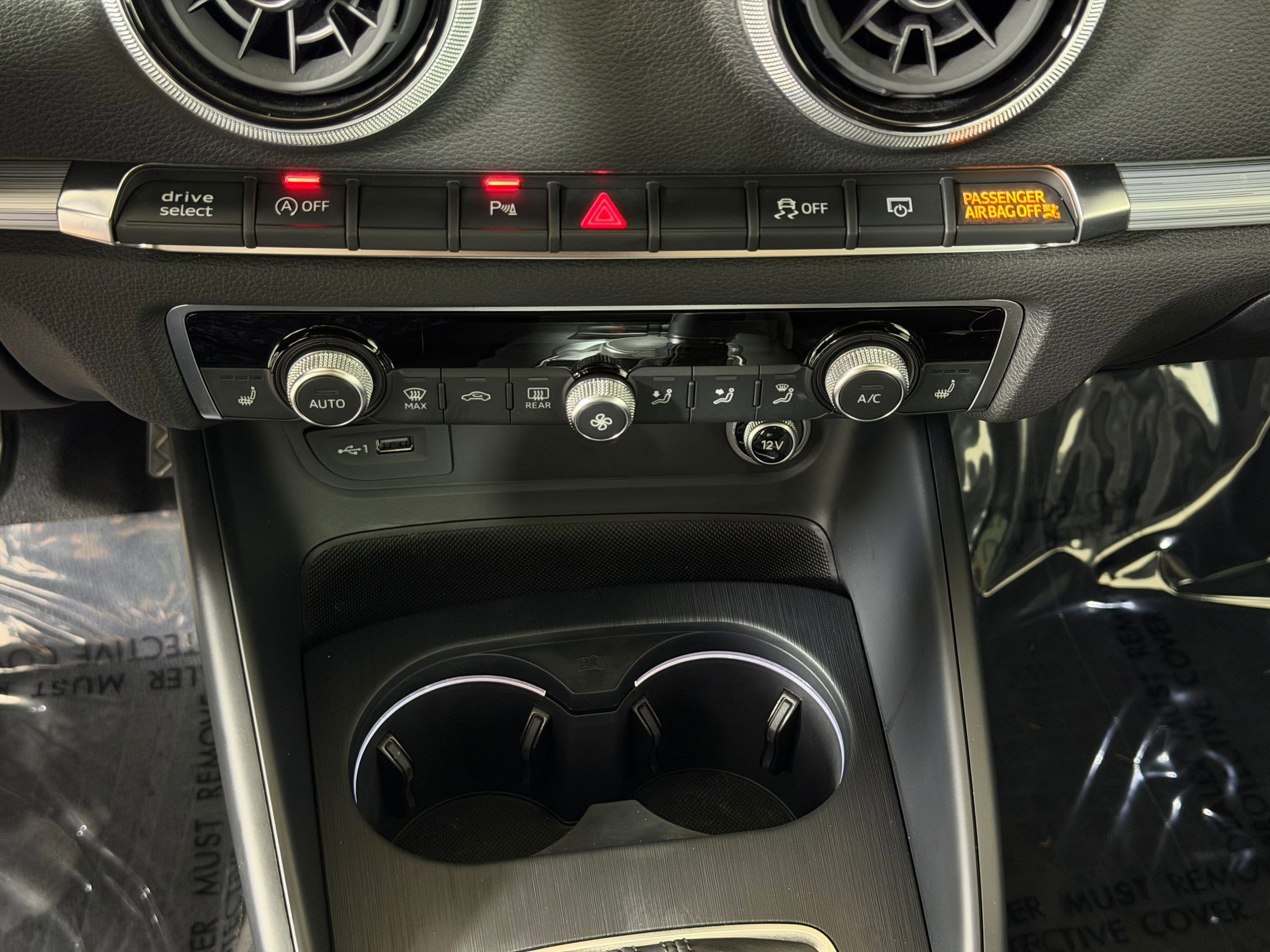 Used 2019 Audi A3 2.0T Premium Plus w/ Premium Plus Package AWD/4WD image 18