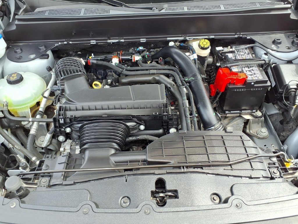 Used 2026 Ford Maverick XLT AWD/4WD image 3