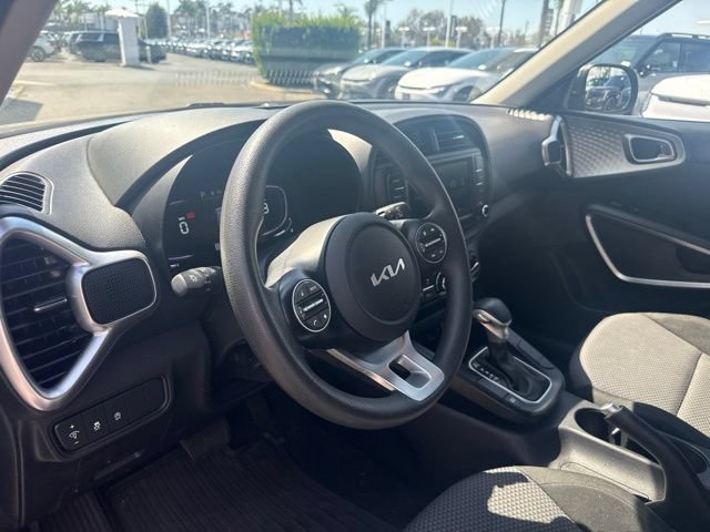 Certified 2023 Kia Soul LX FWD image 7